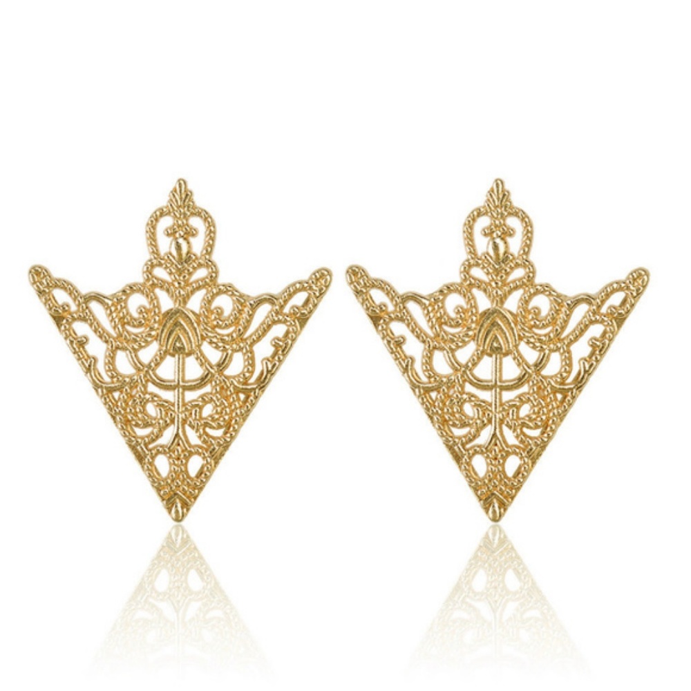 Triangle Filigree Bright Gold Lapel Collar Pin - Picture 2 of 5